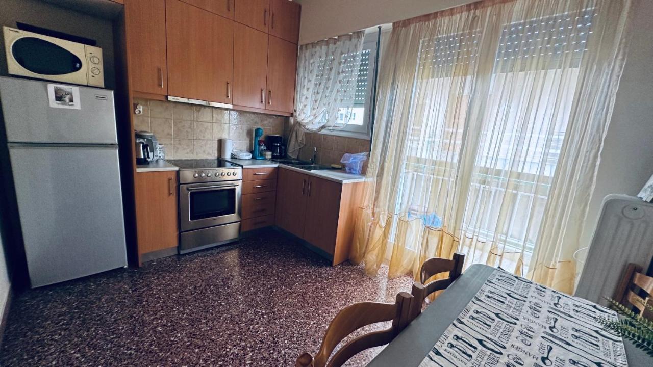 Harokopio Apartment In アテネ エクステリア 写真