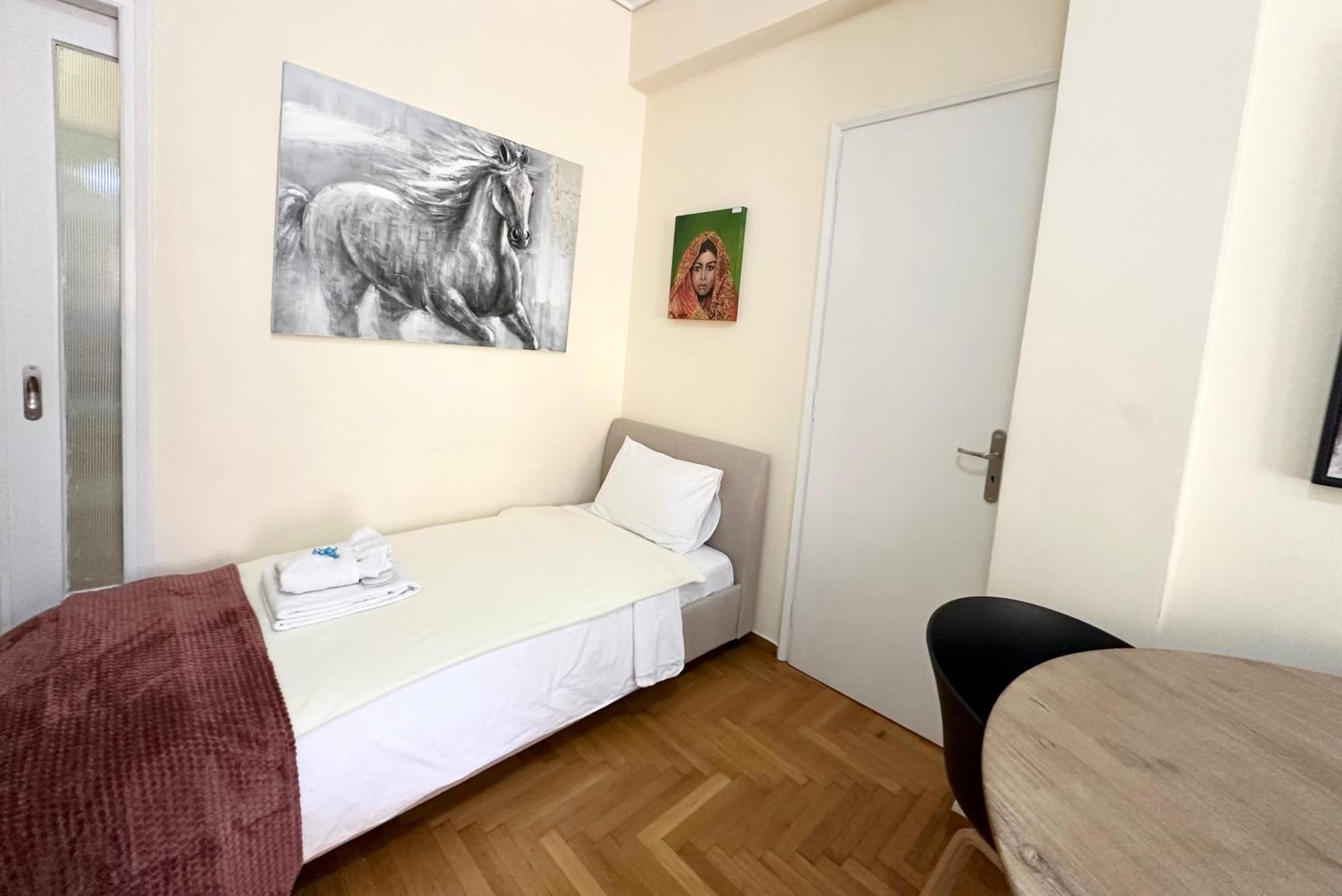 Harokopio Apartment In アテネ エクステリア 写真